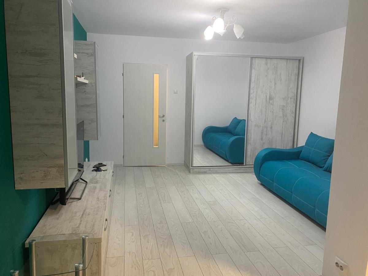Studio-Ion Mihalache-Bucuresti Buitenkant foto